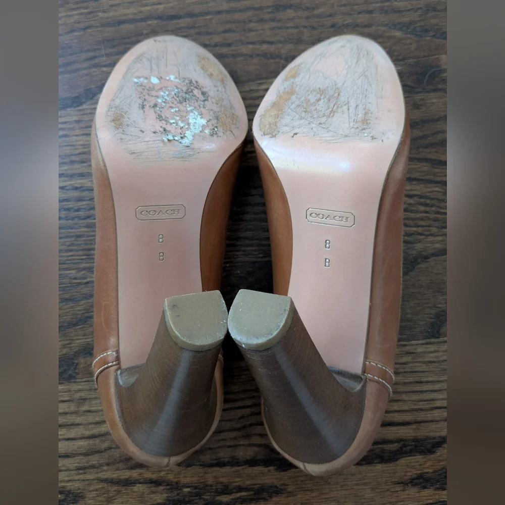 Coach Cassia Brown Leather Pumps, Size 8 - Picture 6 of 6